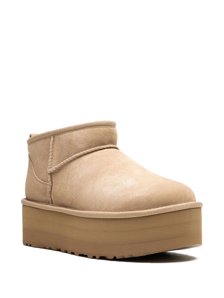 Ugg – Klassische Ultra-Mini-Plateau-Stiefeletten