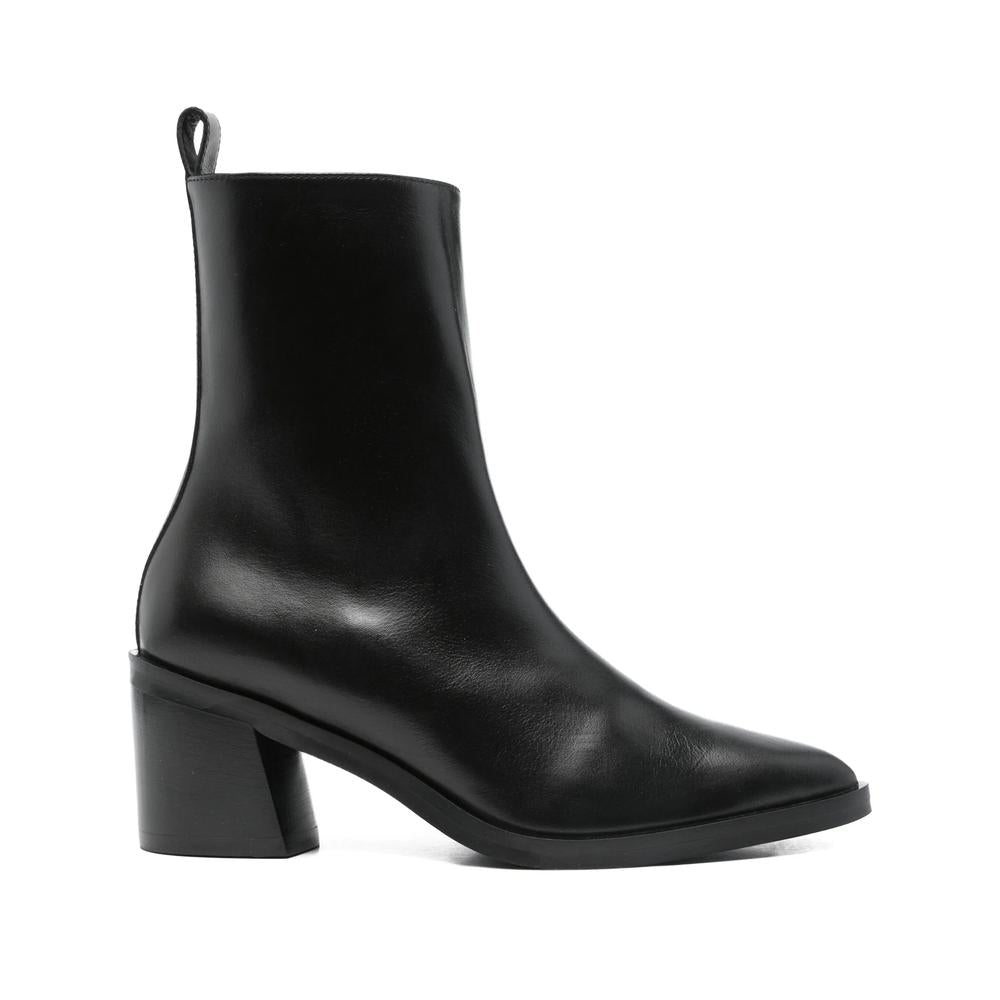 Poeve Schuhe