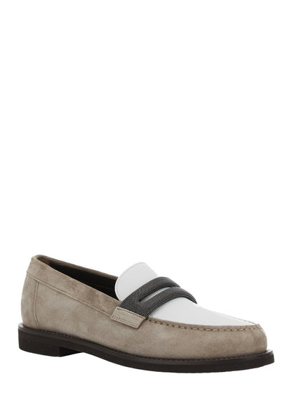 Beige Loafer mit Monile-Detail und Kette aus Wildleder für Damen