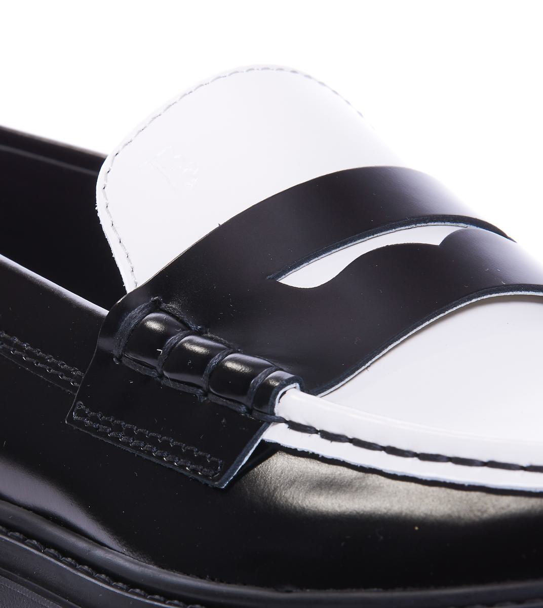 Flache Schuhe von Tod'S