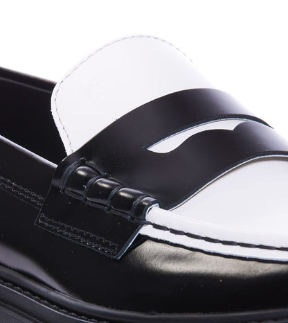 Flache Schuhe von Tod'S