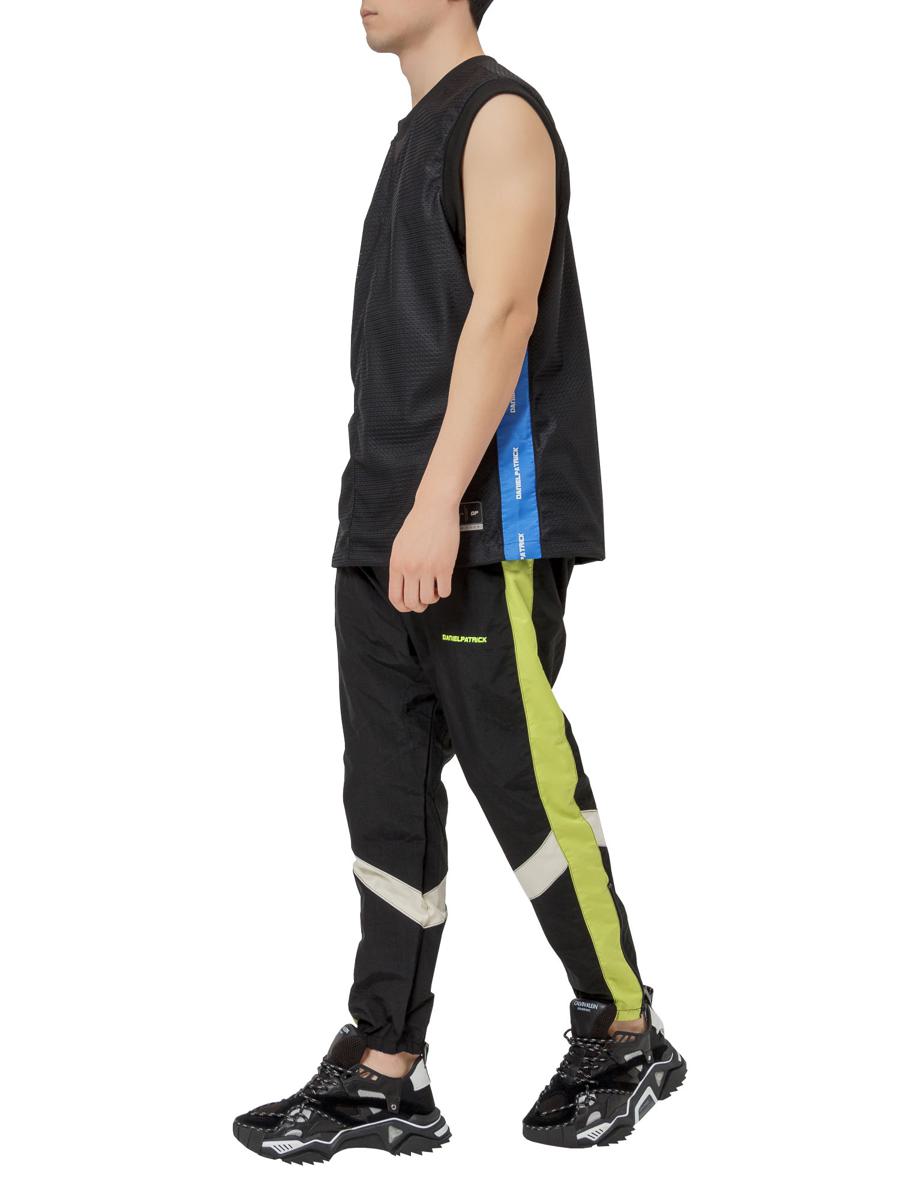 Daniel Patrick – Tanktop mit Netzstoff und Seitenbändern