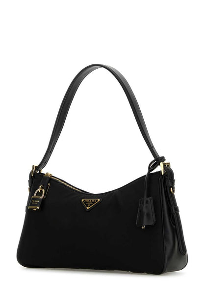 Prada-Handtaschen.