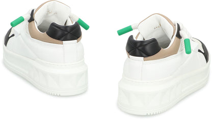 Valentino Garavani – Niedrige Sneakers „One Stud XL“