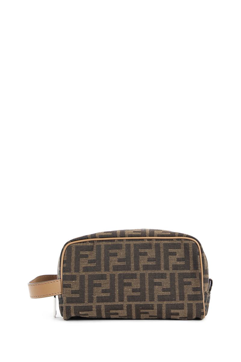 Fendi Clutches &amp; Beutel