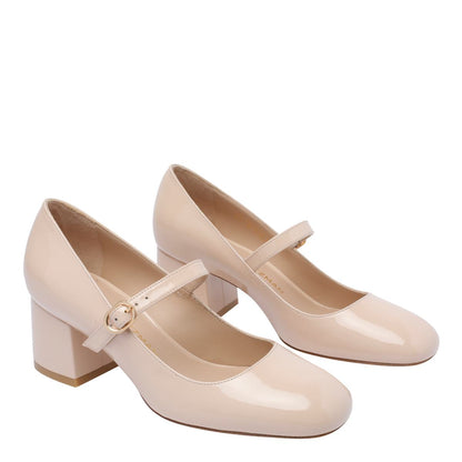 Stuart Weitzman mit Absatz