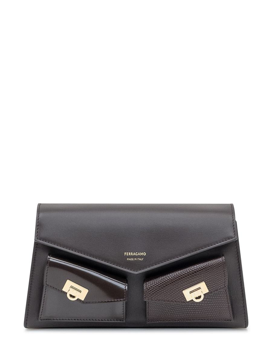 Salvatore Ferragamo Ferragamo Clutch aus schwarzem Leder
