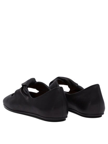 Alexander McQueen Ballerinas mit verdrehtem Detail