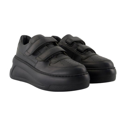 Acne Studios – Steffey U Friend Raise – Ton in Ton gehaltene Sneaker