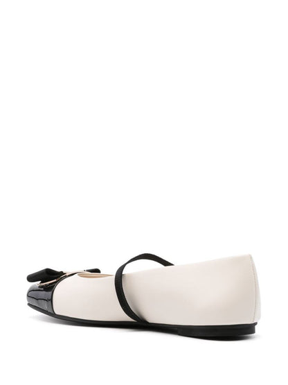 Salvatore Ferragamo Flache Schuhe
