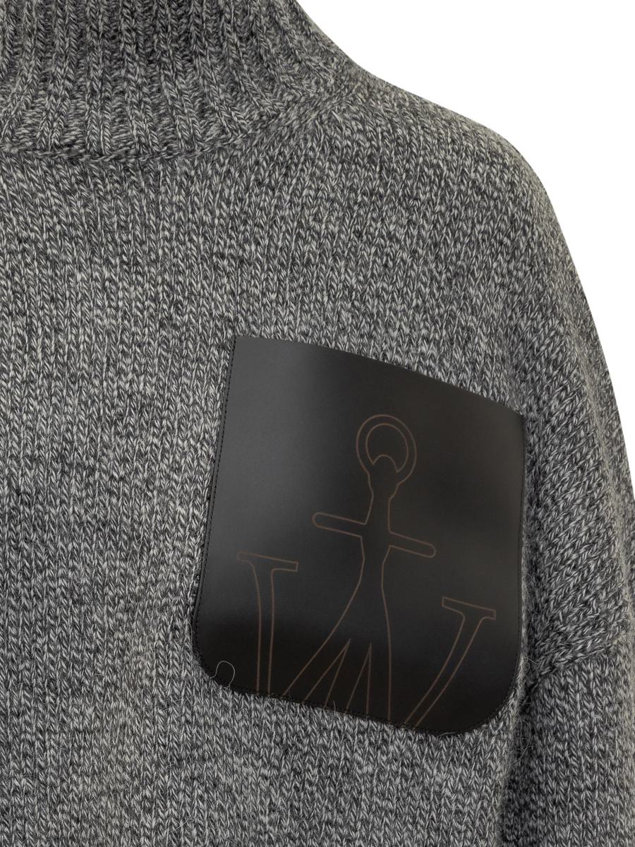 JW Anderson – JW Anderson – Pullover mit Ledertasche