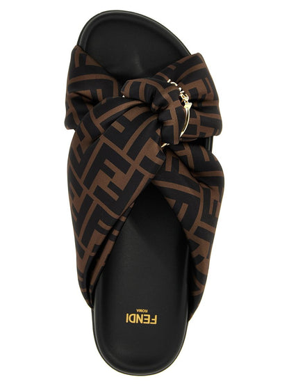 Fendi „Fendi Feel“-Slides