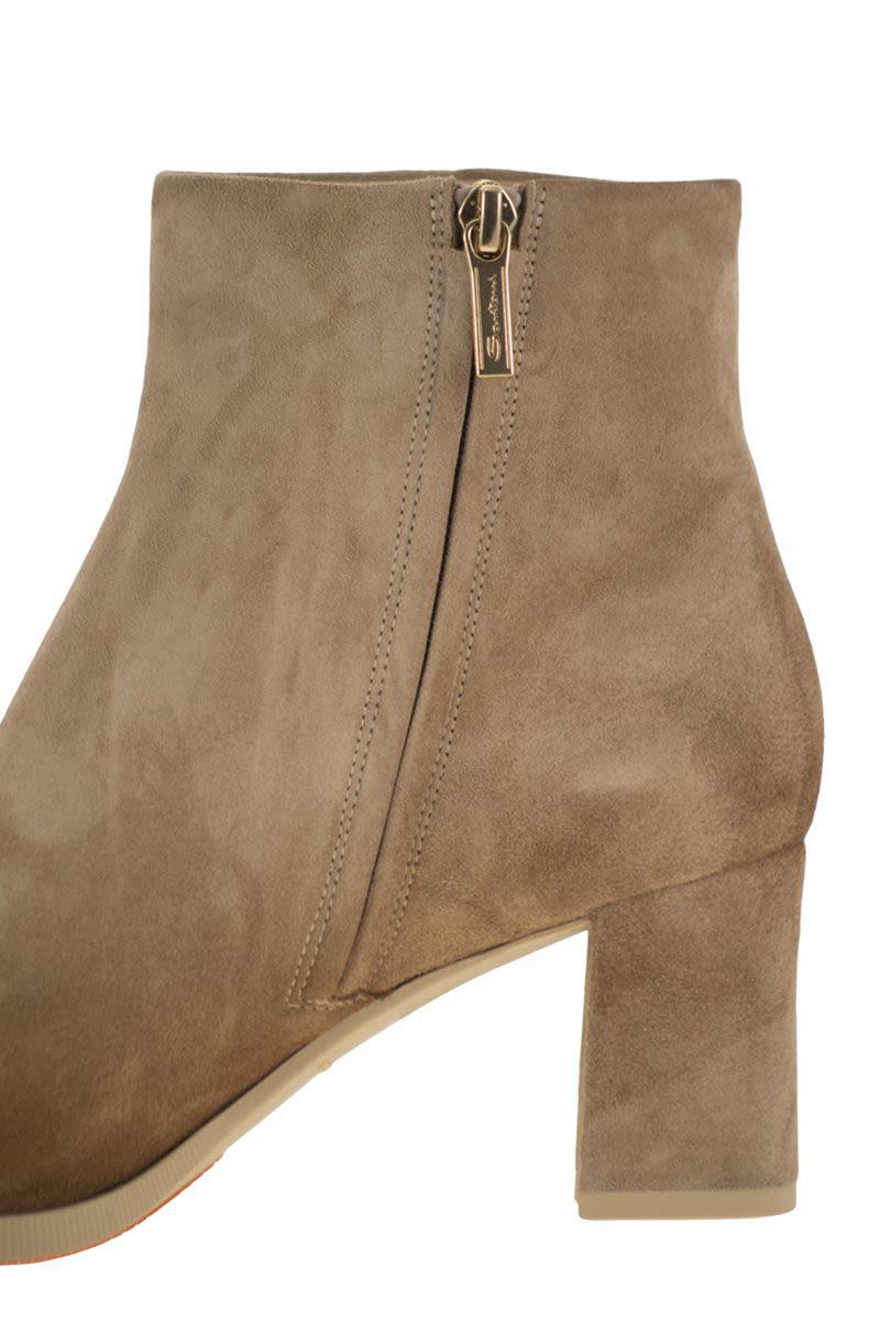 Santoni Wildleder-Stiefeletten mit mittelhohem Absatz