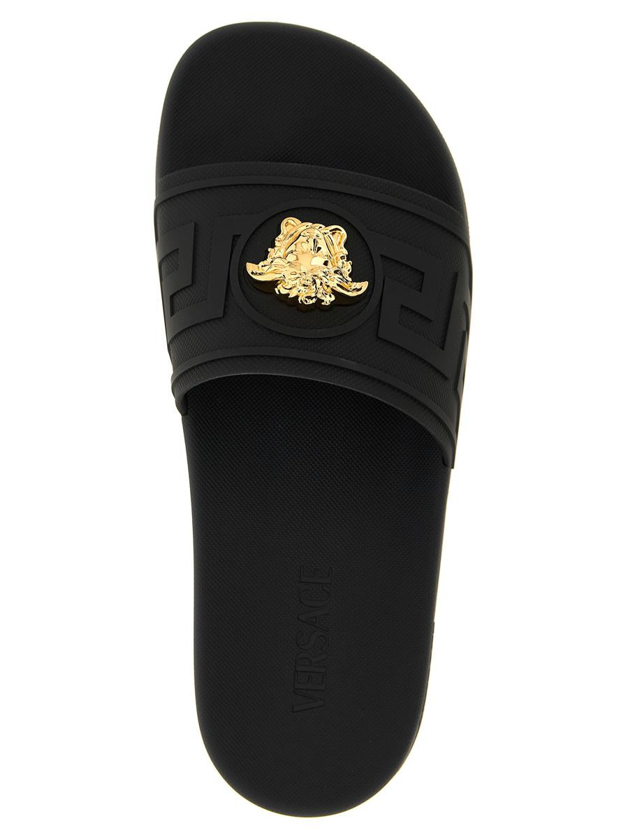 Versace „La Medusa“-Sandalen