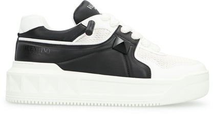 Valentino Garavani – Niedrige Sneakers „One Stud XL“