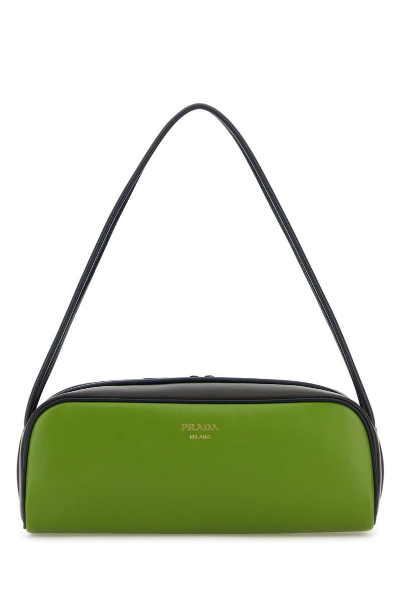 Prada-Handtaschen.