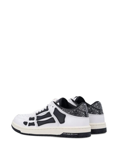 Amiri Sneakers mit Einsätzen