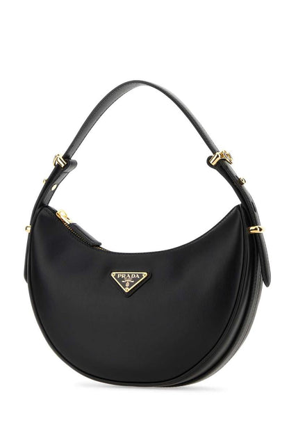 Prada-Handtaschen.