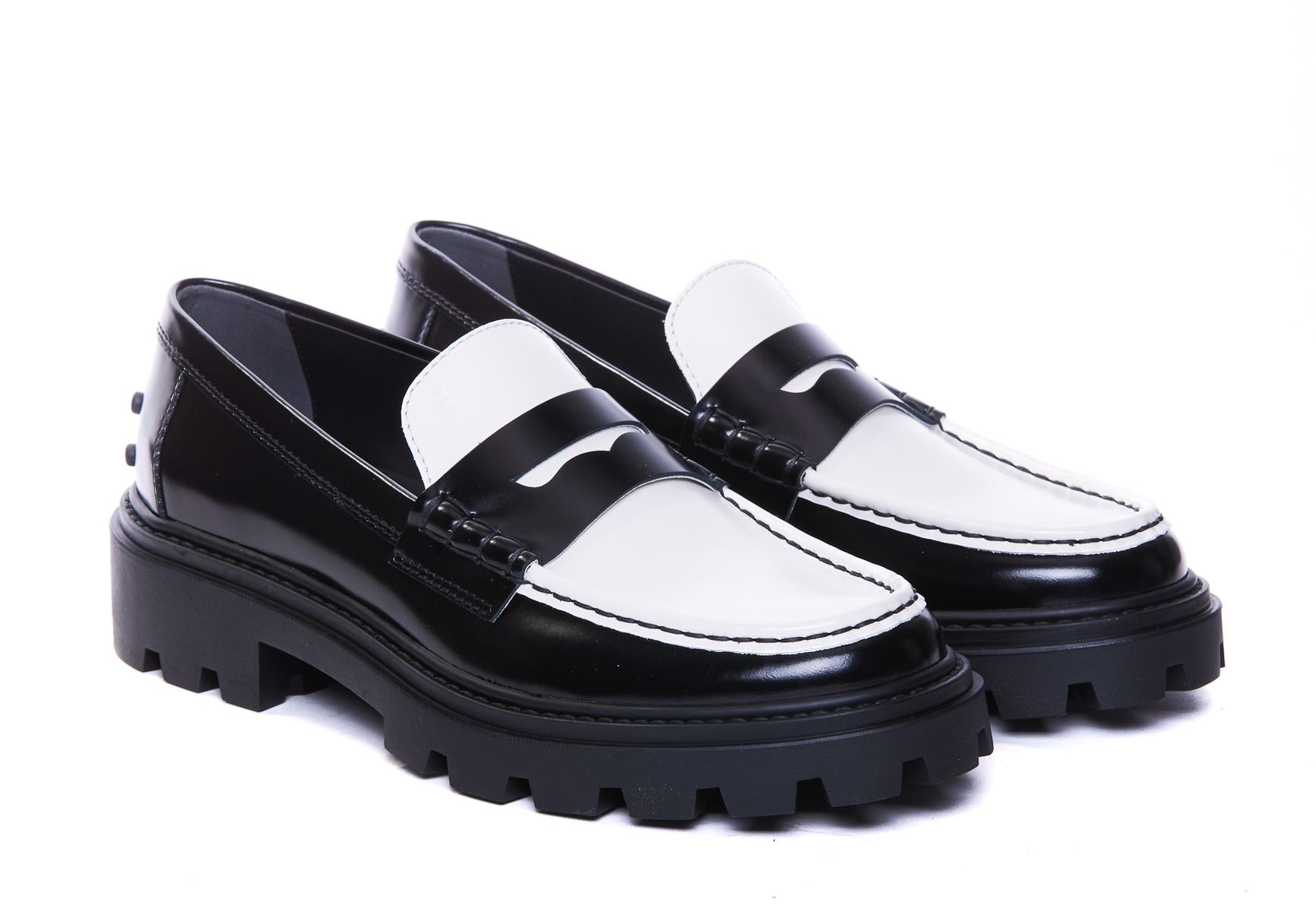 Flache Schuhe von Tod'S
