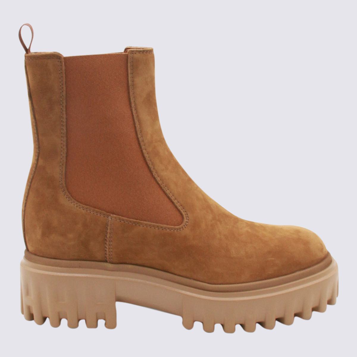 Braune Lederstiefel von Hogan