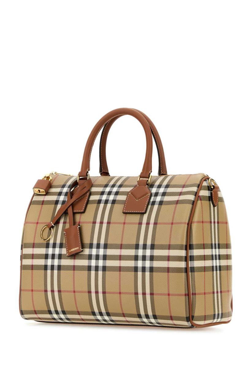 Burberry-Handtaschen.