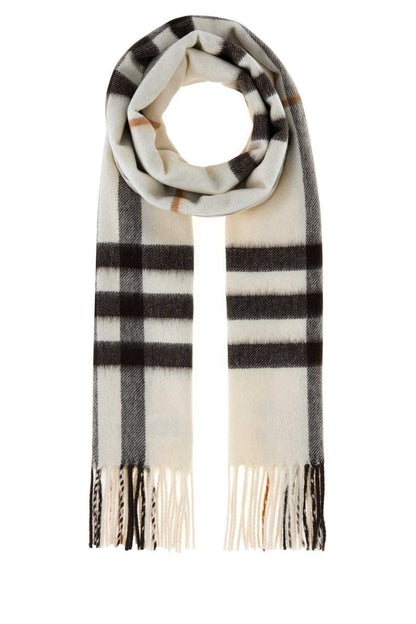 Burberry Schals und Foulards