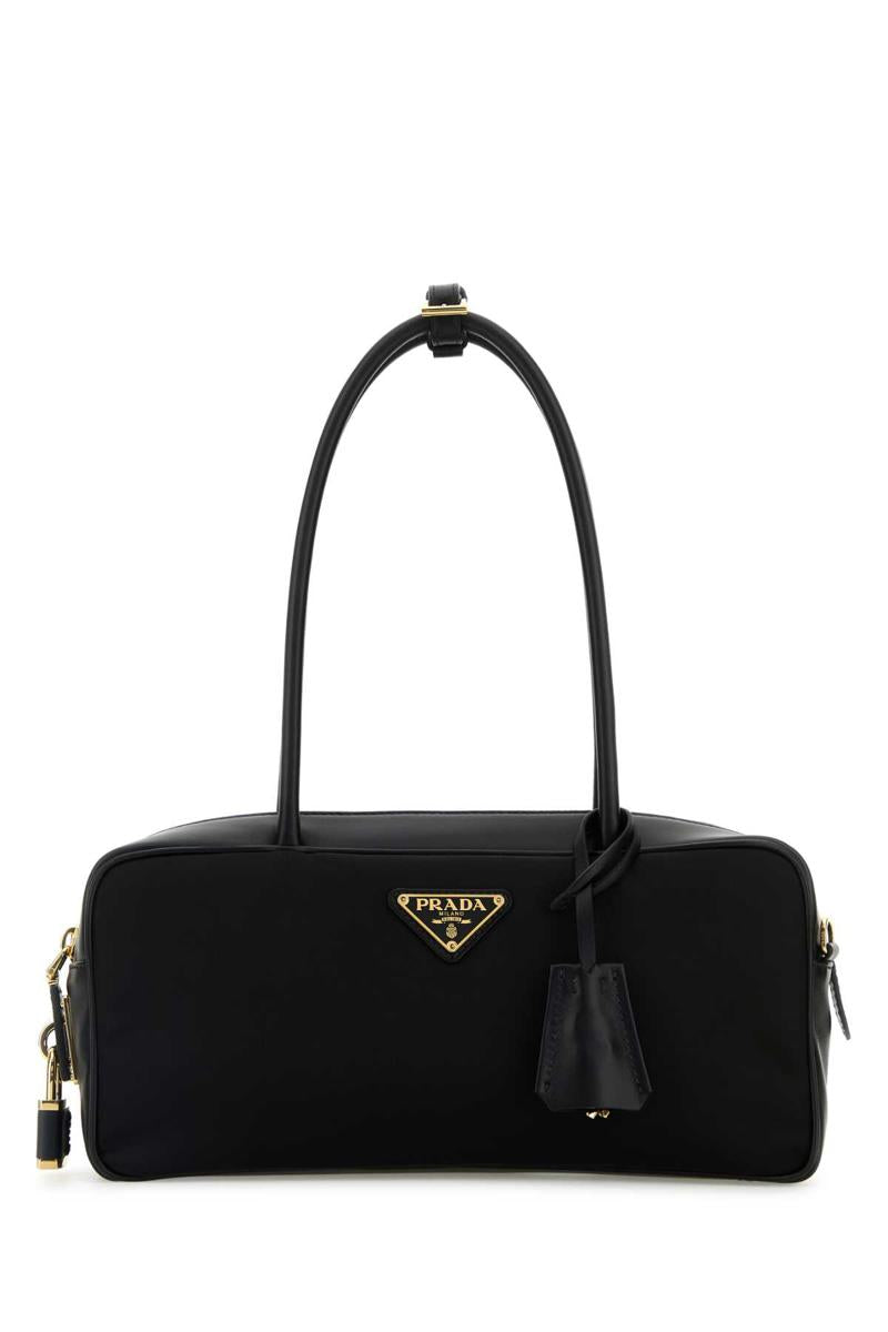 Prada-Handtaschen.