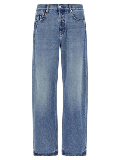 Jacquemus-Jeans „Le De-Nime Droit“.