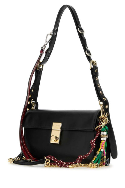 Prada-Handtaschen.