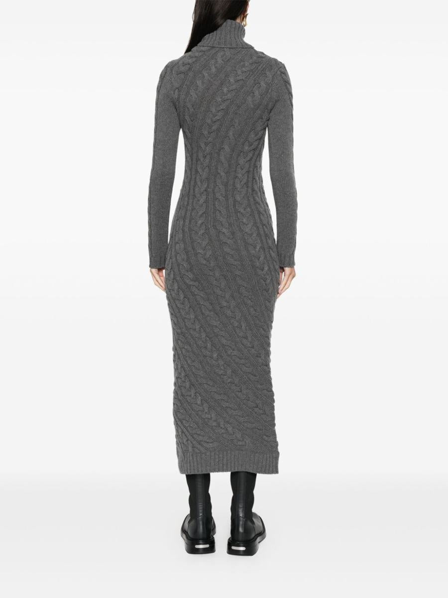 Max Mara Kleider